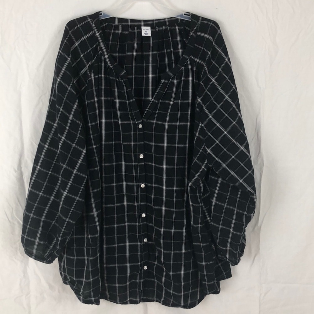 Women’s long sleeve peasant blouse